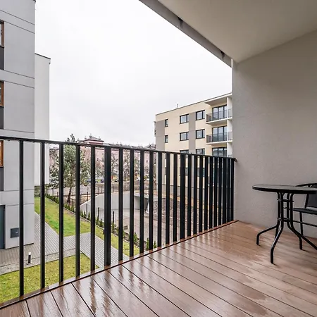 Prestige Suites, Parking - 55m2 - By Rentujemy * Łódź