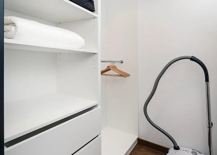 Prestige Suites, Parking - 55m2 - By Rentujemy شقة *